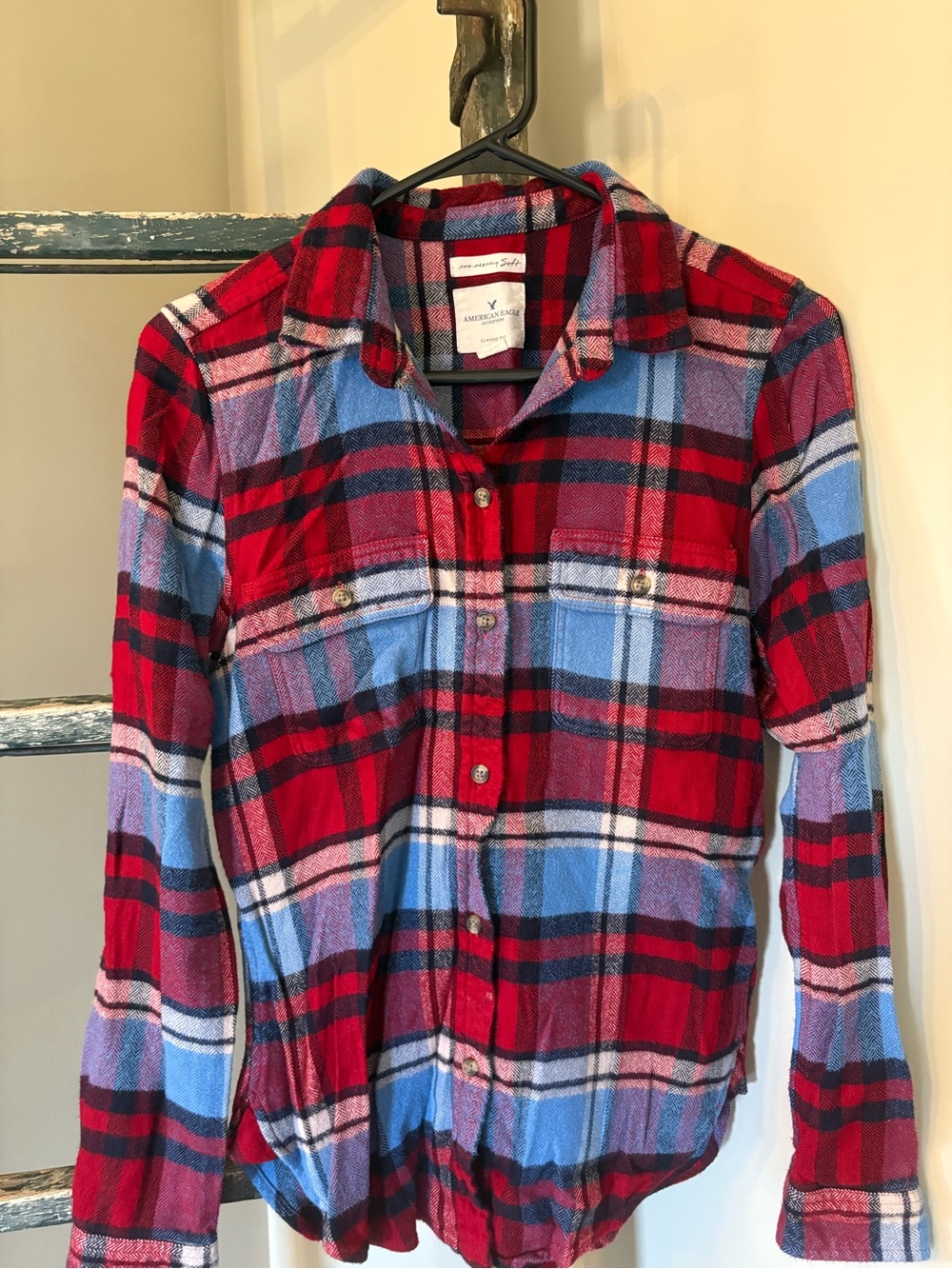 American Eagle Red, Light Blue & Navy Plaid Button-Up Shirt
